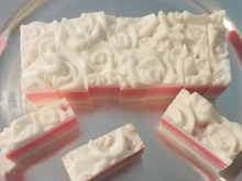 Load image into Gallery viewer, Small Artisan Soaps